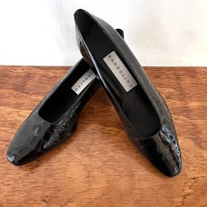 Bandolino Black Patent Leather Low Heel in Crocodile Pattern, Size 8.5 Excellent